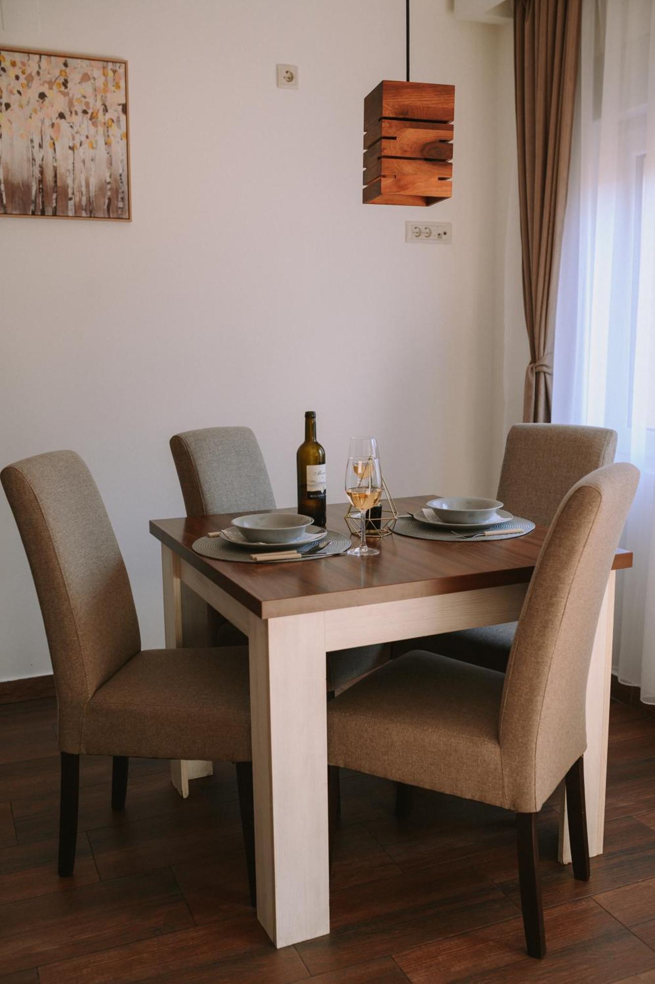 Matino Apartment 1 Valjevo Bagian luar foto